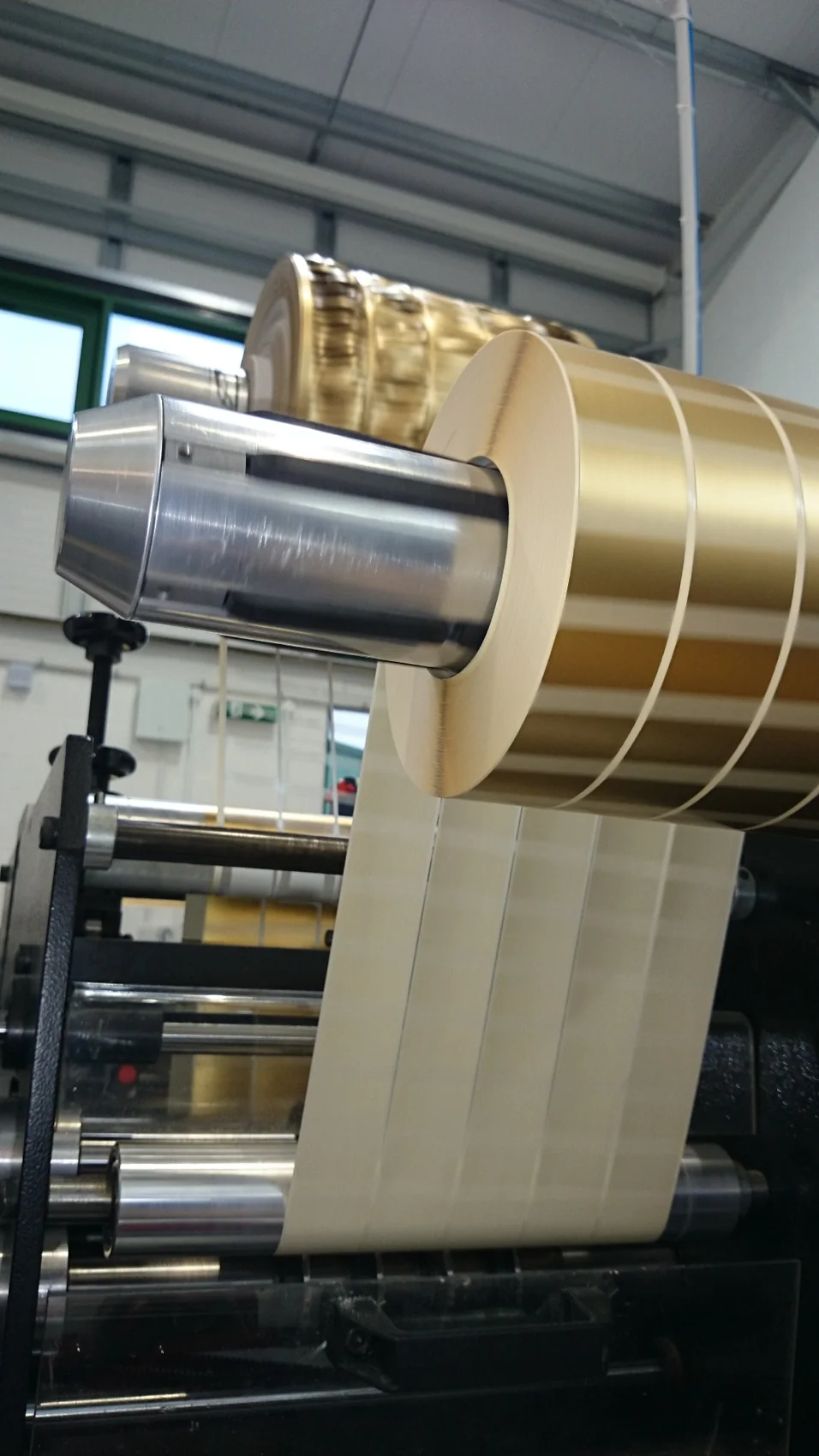Label material and finished reels on Northern Labels production equipment